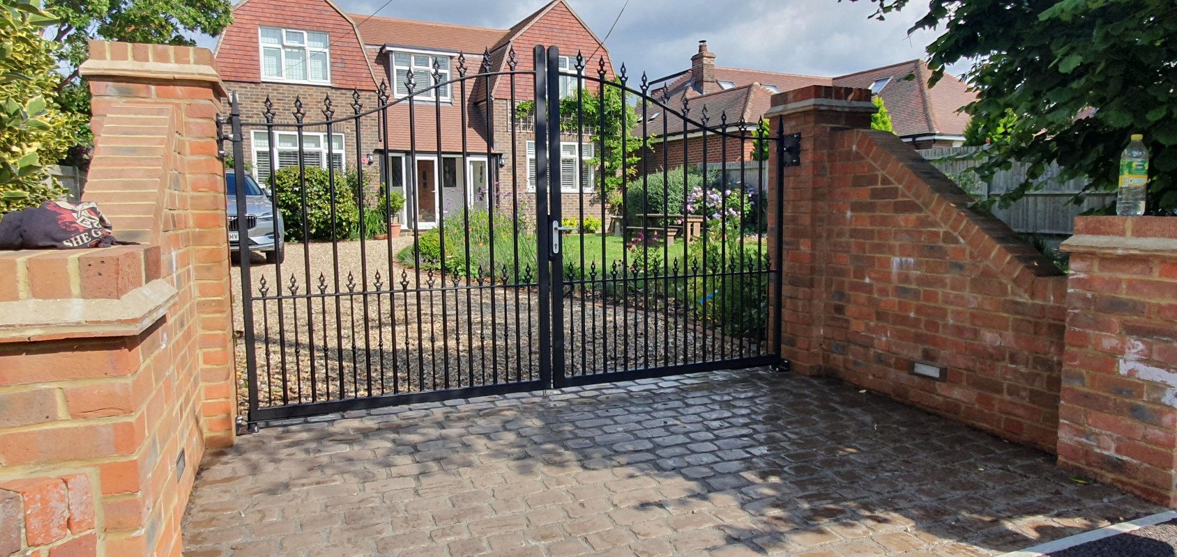 Metal entrance gates sussex