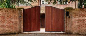 Electric wooden driveway gates in Sussex, Surrey, Kent and London