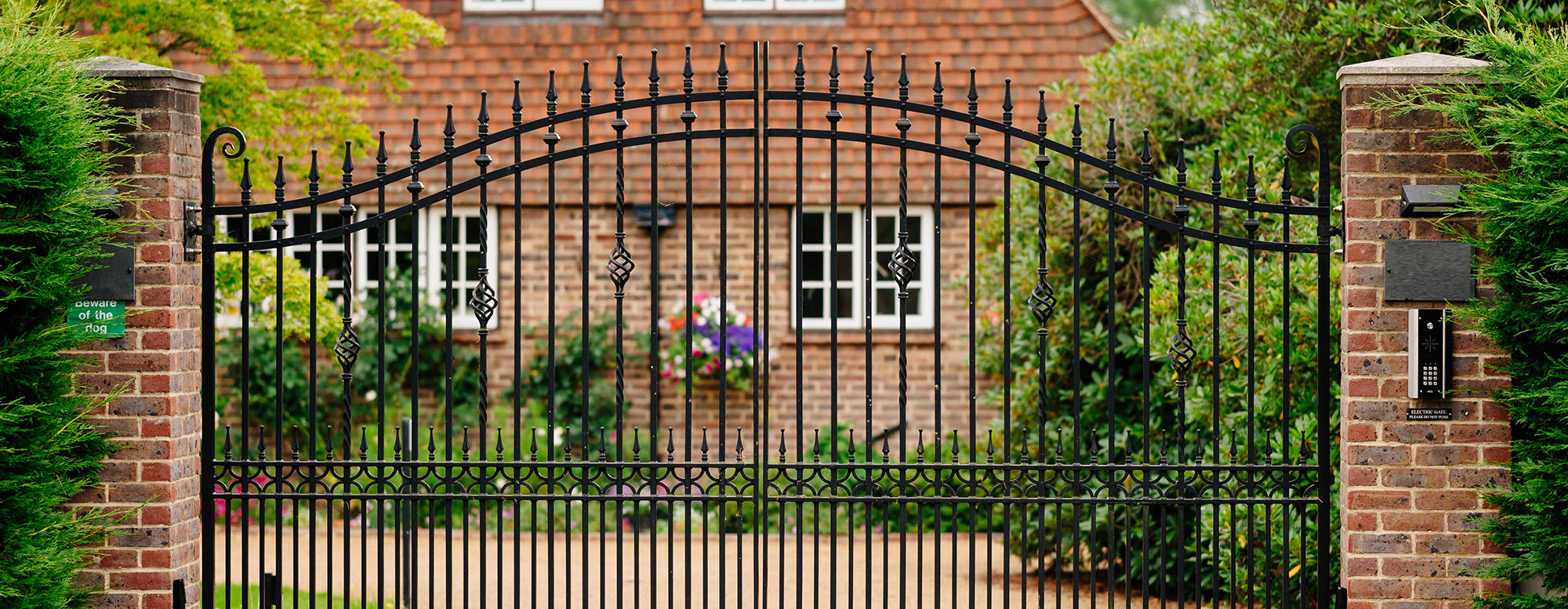 driveway gates guarantee in sussex