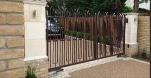 Made To Measure Automatic Electric Driveway Gates in Esher, Oxted, Horsham, Haywards Heath, Brighton, Sussex, Surrey, Kent and London